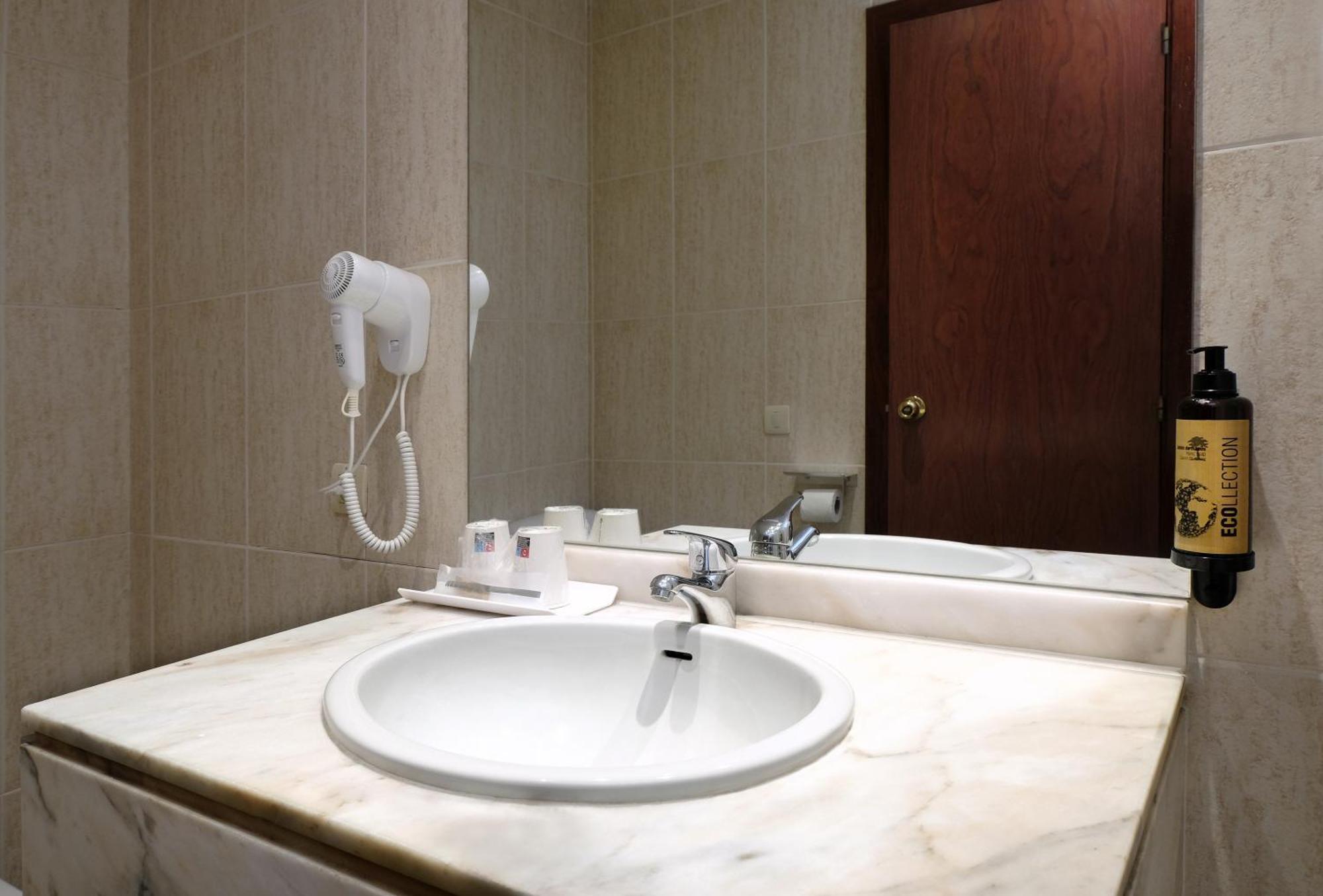 Hotel Belcaire Vall de Uxó エクステリア 写真