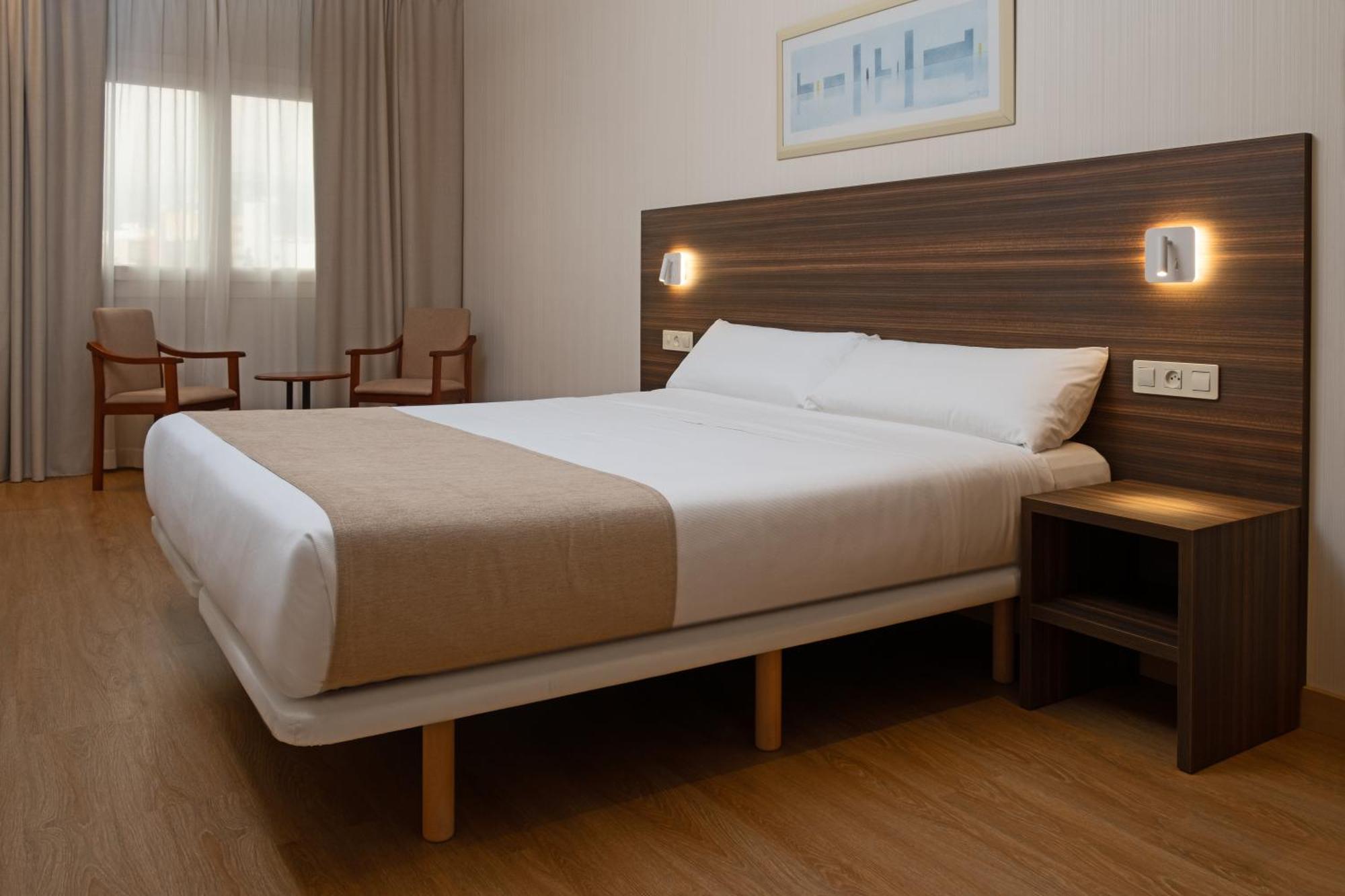Hotel Belcaire Vall de Uxó エクステリア 写真
